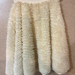 H&M Ivory Textured Skirt